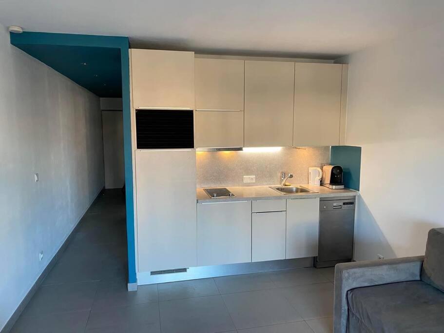Charmant Appartement A Port 格里莫 外观 照片